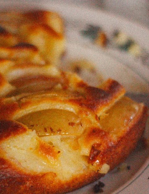 Шарлотка с яблоками